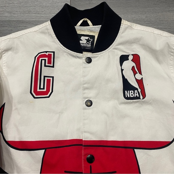 CHICAGO BULLS STARTER JACKET MED - Picture 4 of 7